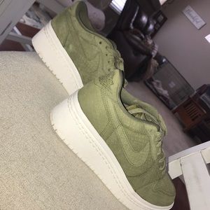 Size 10.5 Olive Green Nike Air Jordan retro lows